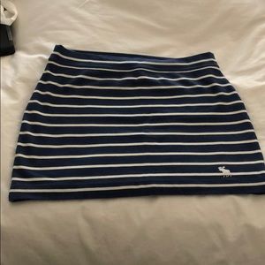 NEW Abercrombie & Fitch skirt